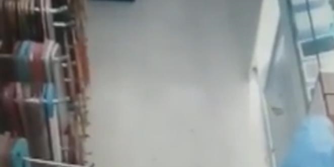 Şişen cep telefonu bataryası patladı