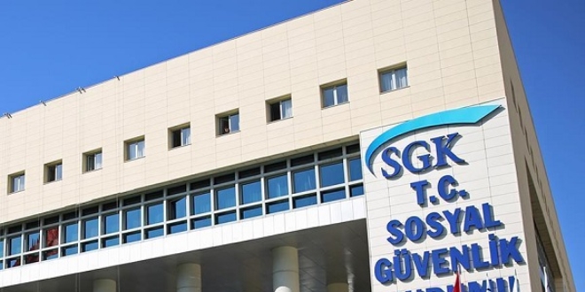 SGK'dan bazı beyannamelerde süre uzatımı