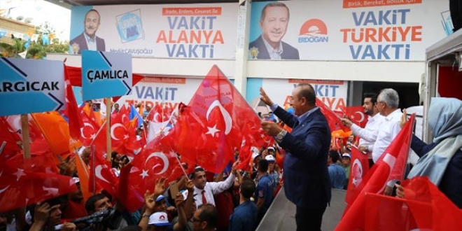 Çavuşoğlu: Herkese haddini bildirecek millettir