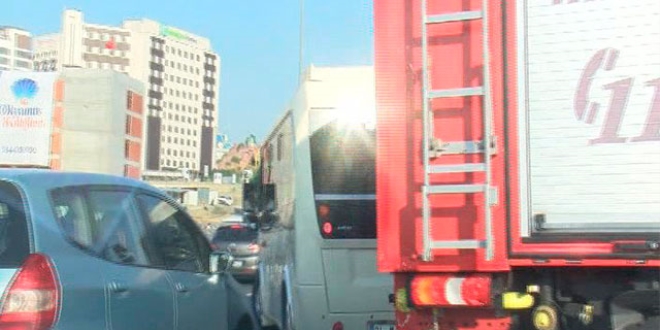 �tfaiyeci minib�s s�r�c�s�ne b�yle tepki g�sterdi