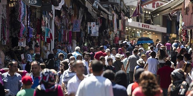 Al��veri�teki rekor perakendenin beklentisini de a�t�