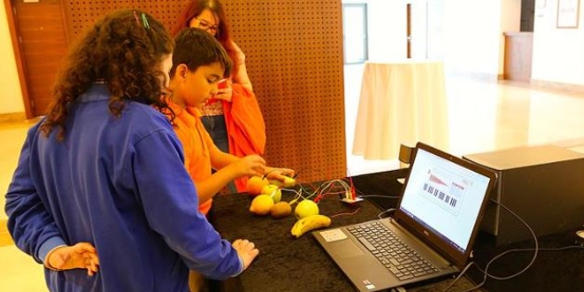 T�rkiye'de 12 bin �ocuk 'teknoloji dilini' ��rendi
