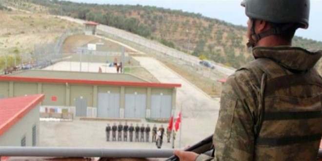 Hudut karakollarında görevli askerler oylarını kullandı