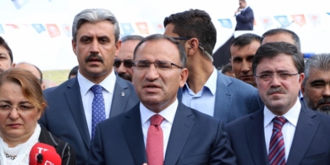 Bozdağ'ın oy kullandığı sandıktan 'Erdoğan' çıktı