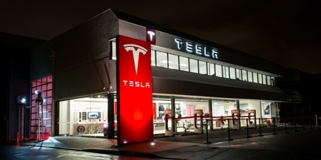 Tesla'dan T�rkiye i�in i� ilan�