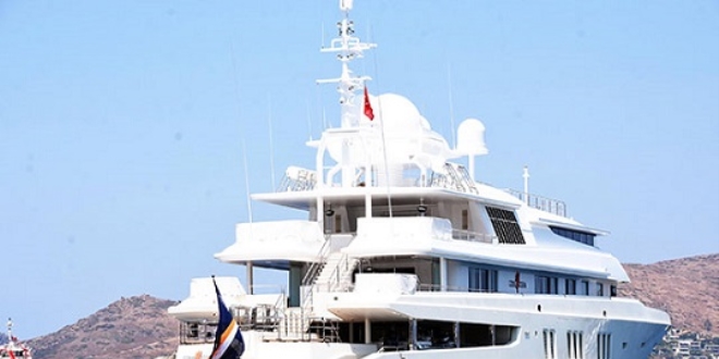 Arap milyarderin 50 milyon dolarl�k yat� Bodrum'a demirledi