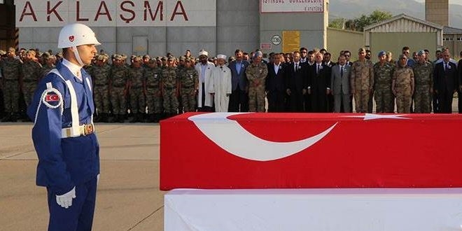 Muş'ta şehit uzman çavuş için tören düzenlendi