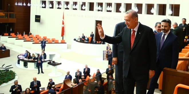 Erdoğan ve Milletvekilleri ne zaman yemin edecek?