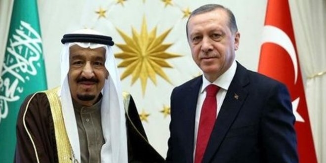 Suudi Arabistan Kralı, Erdoğan'ı tebrik etti