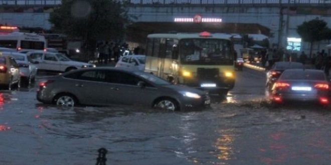 Meteorolojiden kuvvetli yağış uyarısı yapıldı