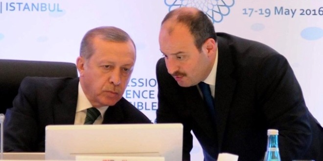 Kabine için adı geçen Başdanışmanlar..