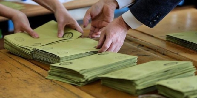 AK Parti, Muğla'da geçersiz oylara itiraz etti