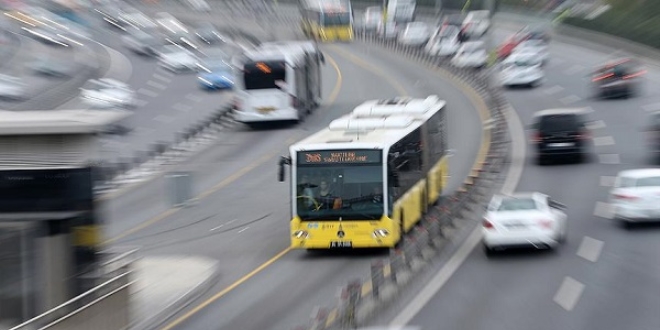 YKS'ye girecek öğrenci ve görevlilere toplu ulaşım müjdesi