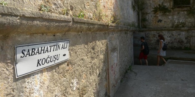 Sabahattin Ali i�in Sinop Tarihi Cezaevi'nin i�inde iki yeni m�ze yap�lacak