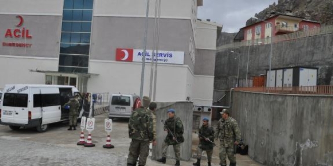 Karaman'da askeri ara arampole dt: 2 yaral