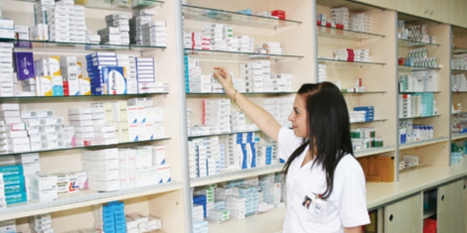 Mersin'de eczane �al��anlar�na darp iddias�