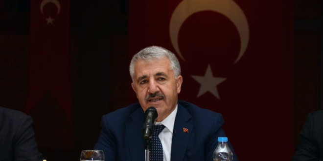 Bakan Arslan: 5 bin 850 ticari tekne Türk bayrağını dalgalandırıyor