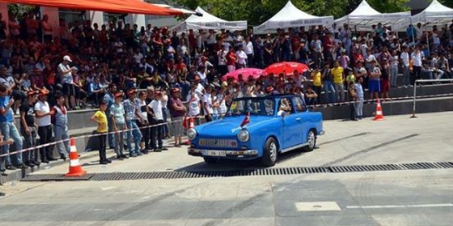 Modifiye araç tutkunları Amasya'da buluştu