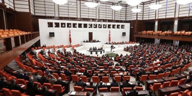 Yeni hükümet sistemine kademeli geçiş