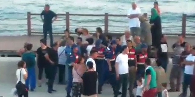 Balıkesir'de çıkan silahlı çatışmada, yoldan geçen 1 kişi öldü