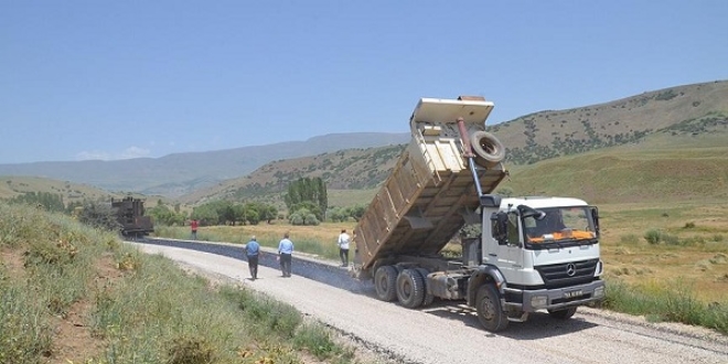 Huzur sağlandı yollar asfaltlandı
