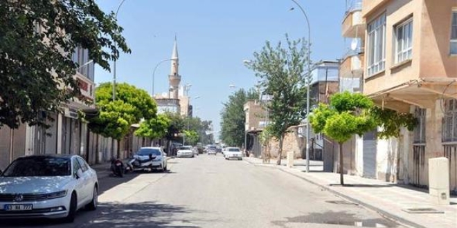 Çöl sıcakları etkili oluyor. İlçede hayat durdu