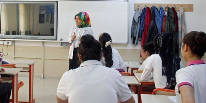 Engelli öğrencinin ders süresi 40 dakikaya indirildi