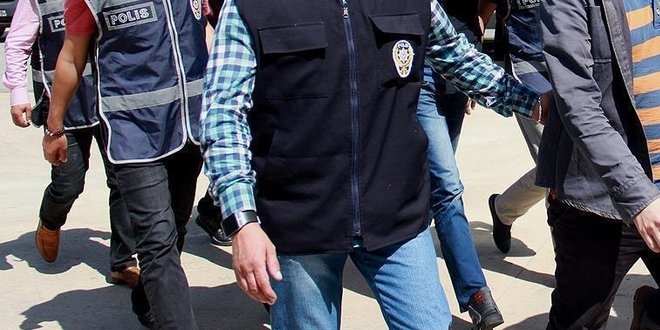 FETÖ'nün 'kripto asker yapılanmasına' yönelik operasyonda 6 tutuklama