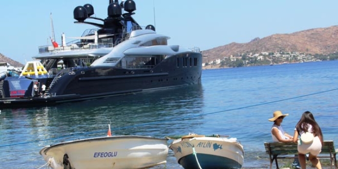 L�ks yata 700 bin liral�k akaryak�t y�klendi