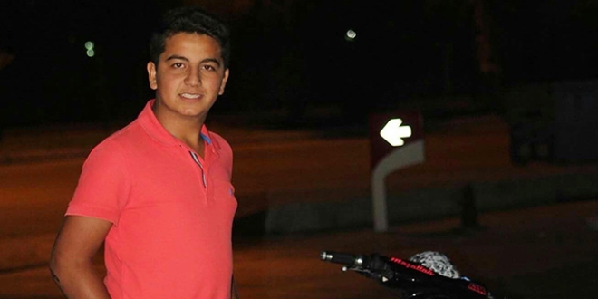 Liseli Melih motosiklet kazas�nda hayat�n� kaybetti