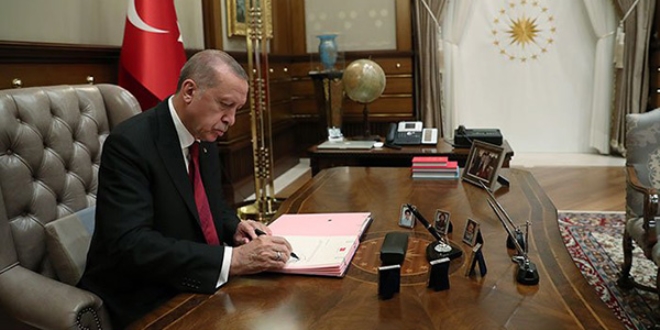 Erdoan, Yeni Hkmet Sistemi'nin ilk kabinesini onaylad