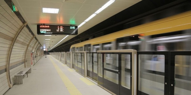 Srcsz metronun ikinci etab alyor