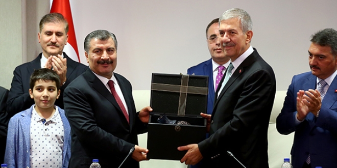 Sağlık Bakanlığında devir teslim töreni