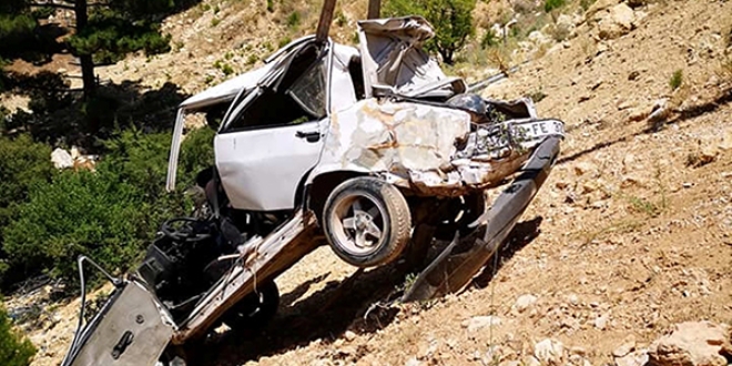 Bu otomobilden sağ çıktılar!