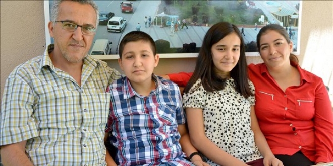 Oğullarının sağlığı için '3 tüp kan' bekliyorlar