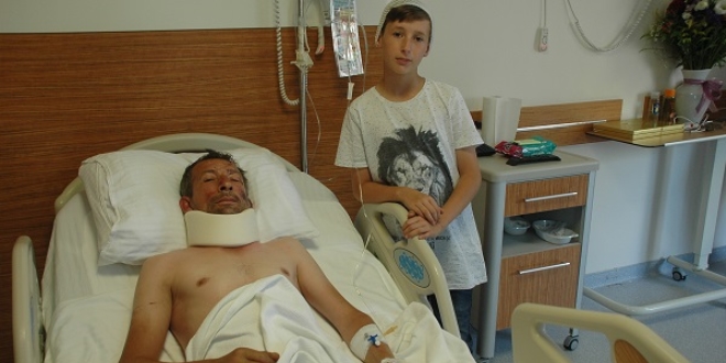 11 yaşındaki Emir'in yaptığı şey birçok yolcunun hayatını kurtardı
