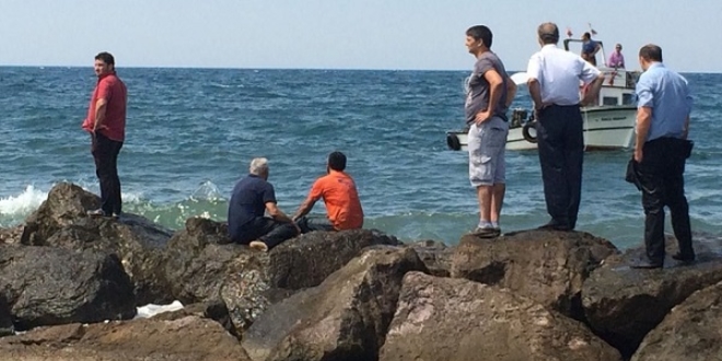 Giresun'da denize giren 3 çocuktan 2'si boğuldu