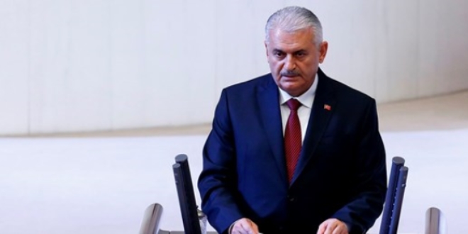 Binali Yıldırım, 3 turda TBMM Başkanı seçildi