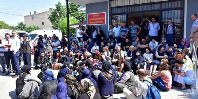 Somal� madenci yak�nlar� Ankara yolunda