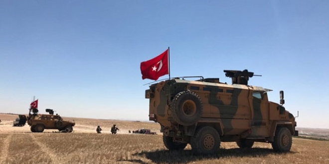 TSK'dan Münbiç'te 13'üncü devriye