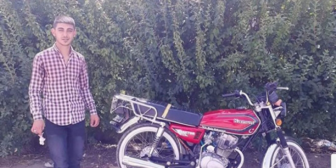 K�pe�e �arpmamak i�in direksiyonu k�rd�, can�ndan oldu