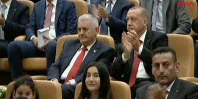 Erdoğan: Bizi yolda bırakmadı, yolunu da şaşırmadı
