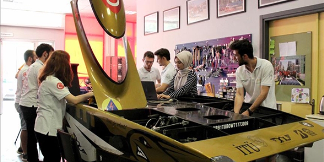 Geleceğin otomobili 'BOW İSTKA' Türkiye turuna çıkıyor