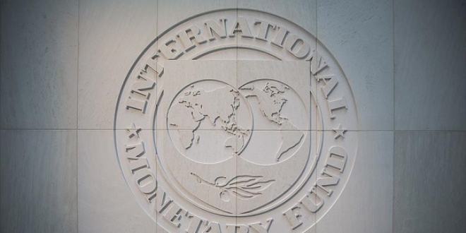IMF uyard: Kresel ekonomi 'rayndan karabilir'