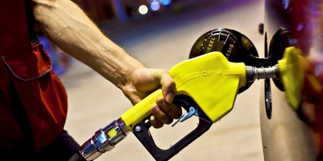 Benzine indirim fiyatlara yansmad