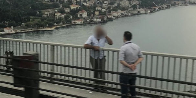 15 Temmuz Şehitler Köprüsü'nde intihar girişimi