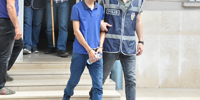 Cinayet zanlısı baba ve oğlu yakalandı