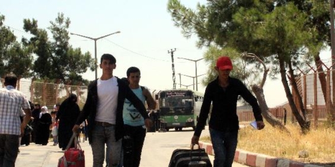 44 bin Suriyeli T�rkiye'ye d�nd�