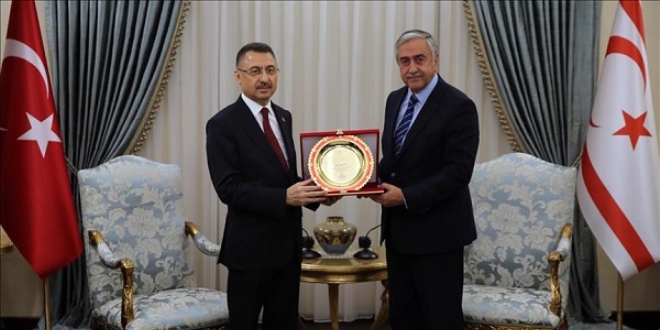 'Her türlü şartlarda Kıbrıs Türk halkının haklarını koruyacağız'