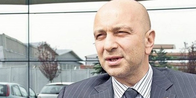 Türkiye'nin iade talebi üzerine, Akın İpek gözaltına alındı